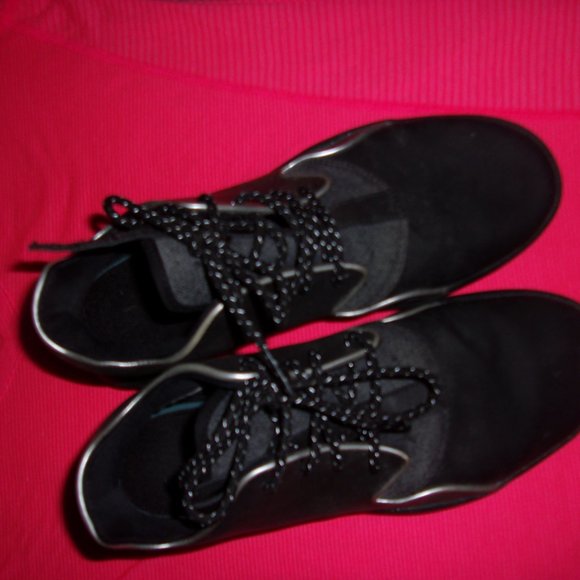 big kid size youth 7 tennis shoes seven boys kids childrens gym mens black - Picture 3 of 7